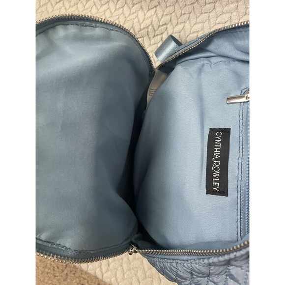 Cynthia Rowley Small Quilted Zippered Backpack/ Purse Light Blue - Picture 3 of 6